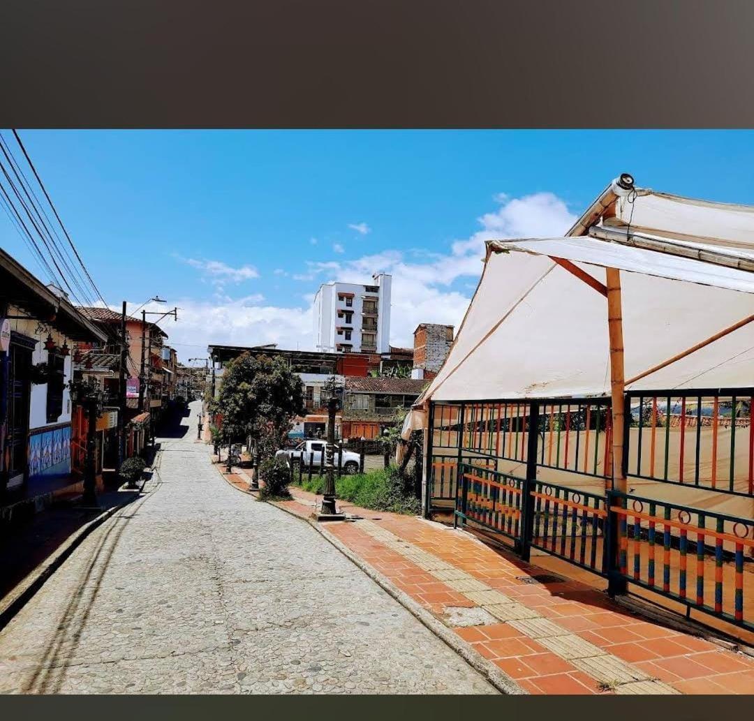 Hotel Casa Verde Guatape Exterior photo